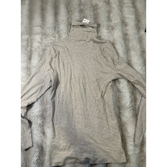 SPLENDID Ribbed Turtleneck Top Size XL Beige Color - Picture 11 of 12
